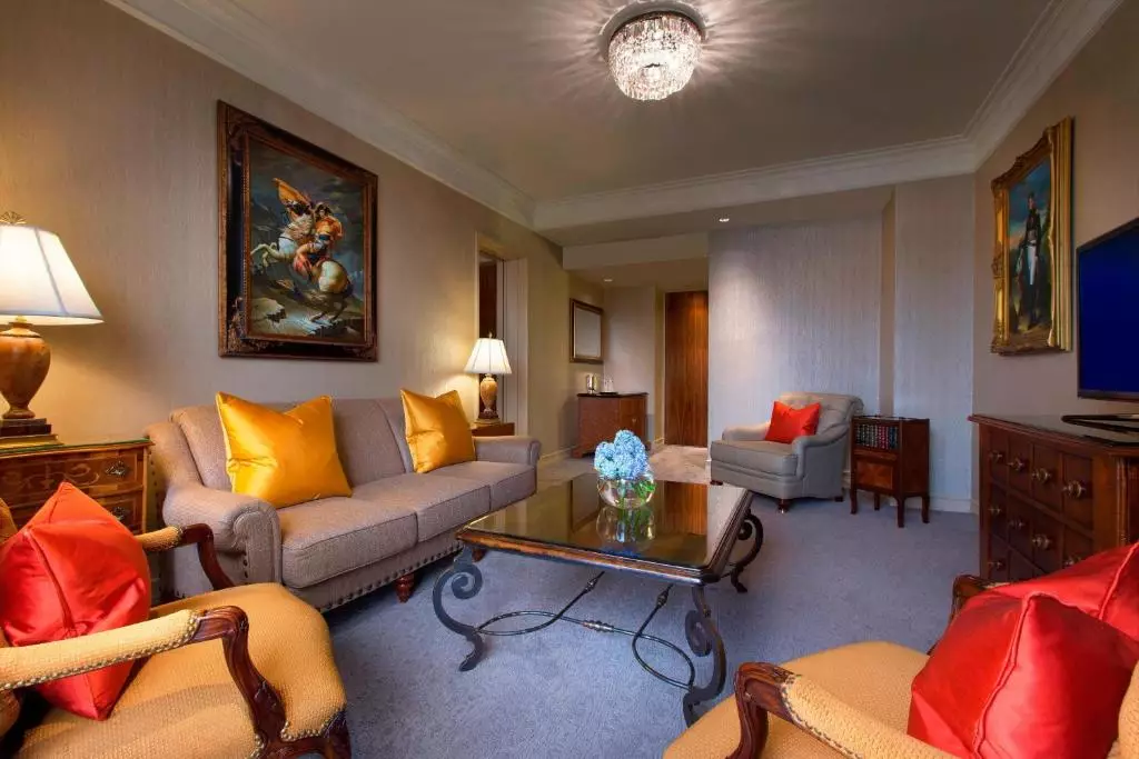 Sheraton Towers Singapore Hotel